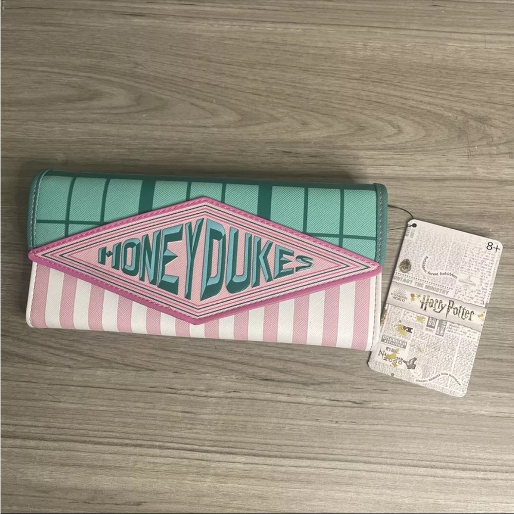 Harry Potter Loungefly Honeydukes Universal Studios Wizarding World Wallet NEW